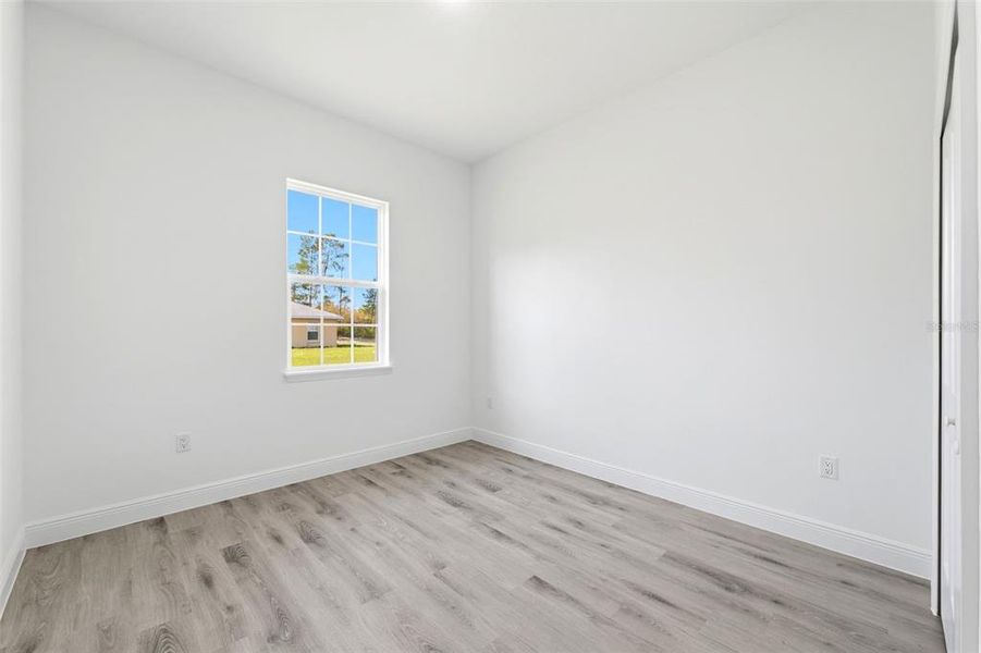 Spacious, unfurnished interior of a new home in , Ocala (Image 17).