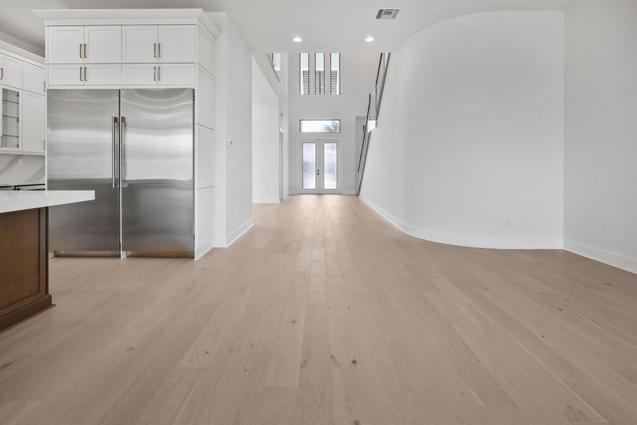 Spacious, unfurnished interior of a new home in Artistry Palm Beach, Palm Beach Gardens (Image 23). Spacious, unfurnished interior of a new home in Artistry Palm Beach, Palm Beach Gardens (Image 23).