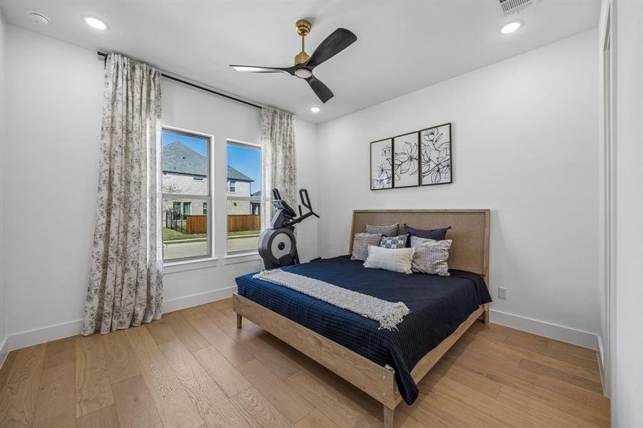 Furnished interior view inside a new home in , Prosper (Image 28).