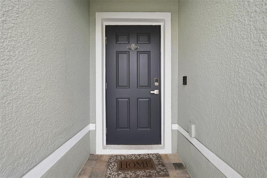 Exterior details and patio area of a home in , Brooksville (Image 4).