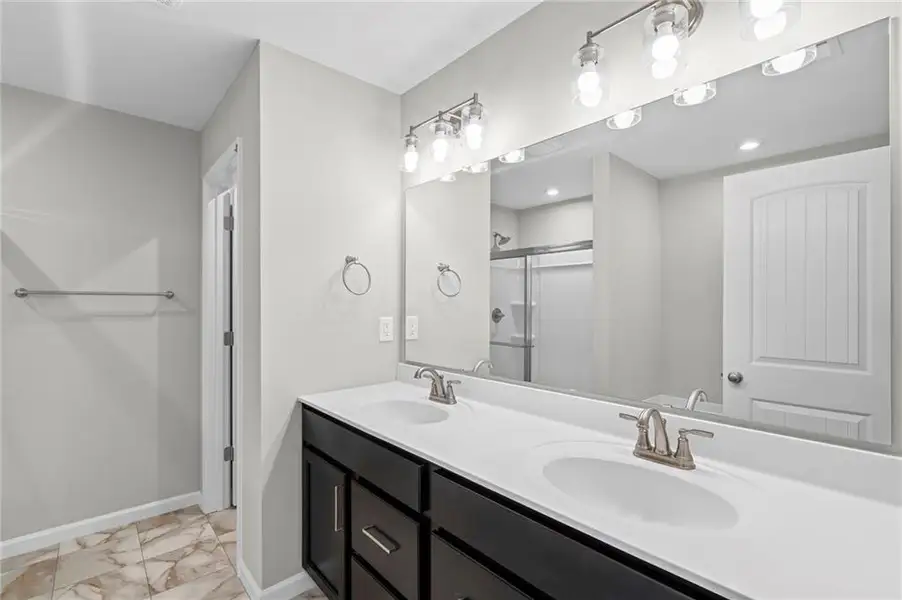 Furnished interior view inside a new home in Twin Lakes, Hoschton (Image 6).