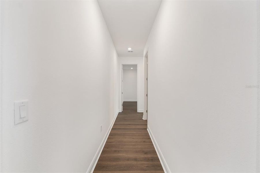 Spacious, unfurnished interior of a new home in , Ocala (Image 47).