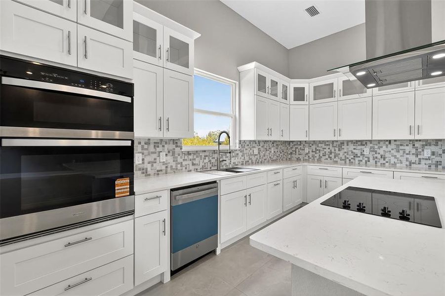 Furnished interior view inside a new home in , Port Charlotte (Image 12).