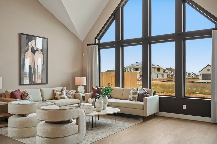 Furnished interior view inside a new home in Grange 45', Katy (Image 17).