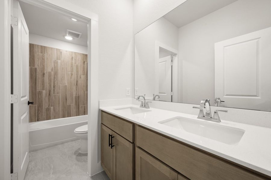 Furnished interior view inside a new home in The Retreat at Harvest, Argyle (Image 7).