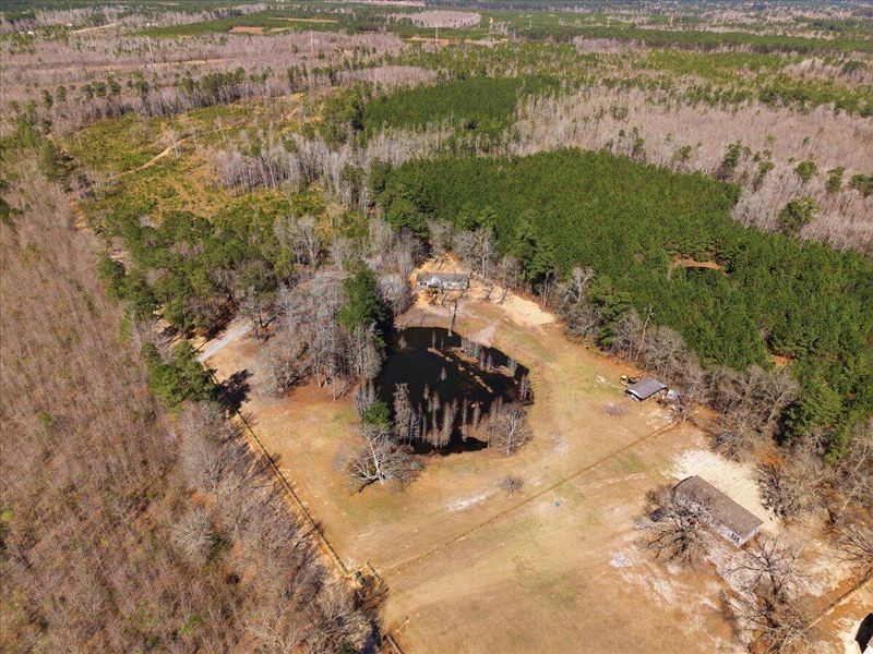 Image 40 of a home in . Image 40 of a home in .