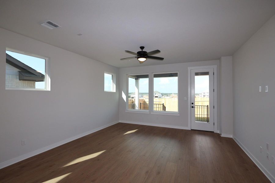 Spacious, unfurnished interior of a new home in Lariat, Liberty Hill (Image 12). Spacious, unfurnished interior of a new home in Lariat, Liberty Hill (Image 12).