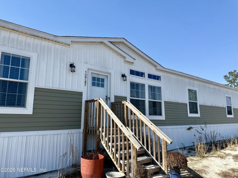 Image 10 of a home in . Image 10 of a home in .