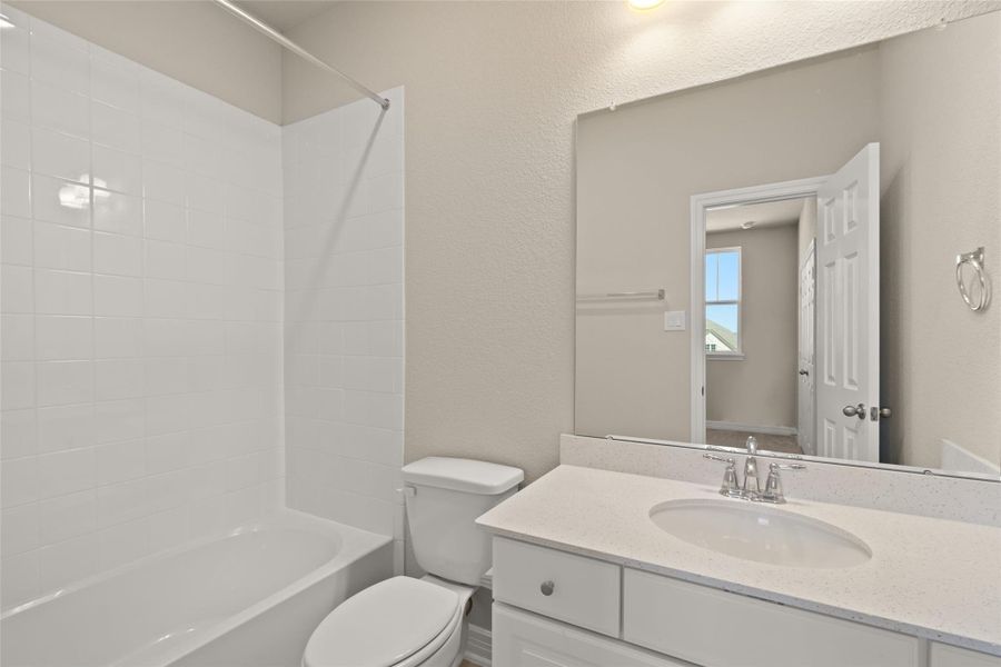 Sample product photo. Actual exterior and interior selections may vary by homesite. Photo may be virtually staged