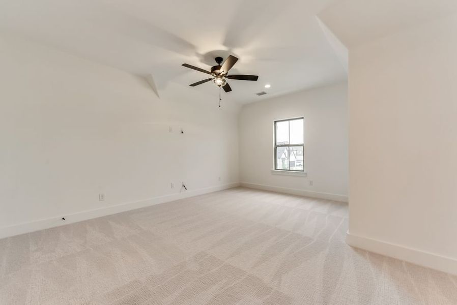 Representative unfurnished interior of a home built from the Ames - SH 5254 by Shaddock Homes in Grand Oaks at Green Meadows - 60', Celina (Image 29). Representative unfurnished interior of a home built from the Ames - SH 5254 by Shaddock Homes in Grand Oaks at Green Meadows - 60', Celina (Image 29).
