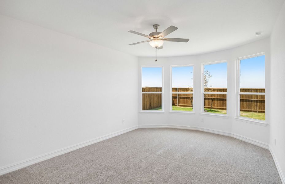 Spacious, unfurnished interior of a new home in Pinnacle at Legacy Hills, Celina (Image 14).