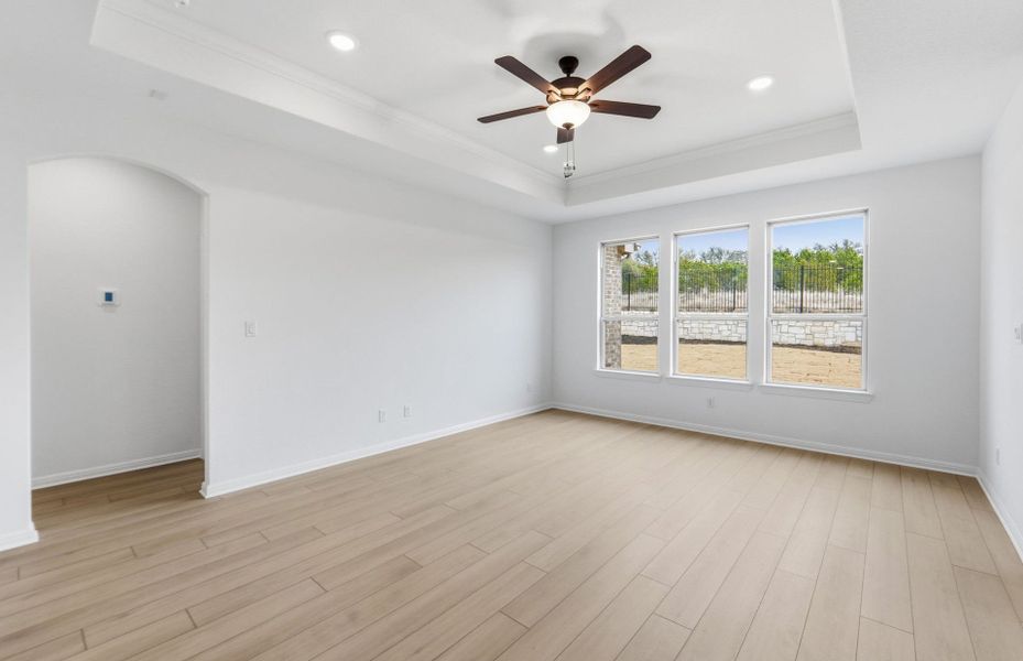 Spacious, unfurnished interior of a new home in West Cypress Hills, Spicewood (Image 49).