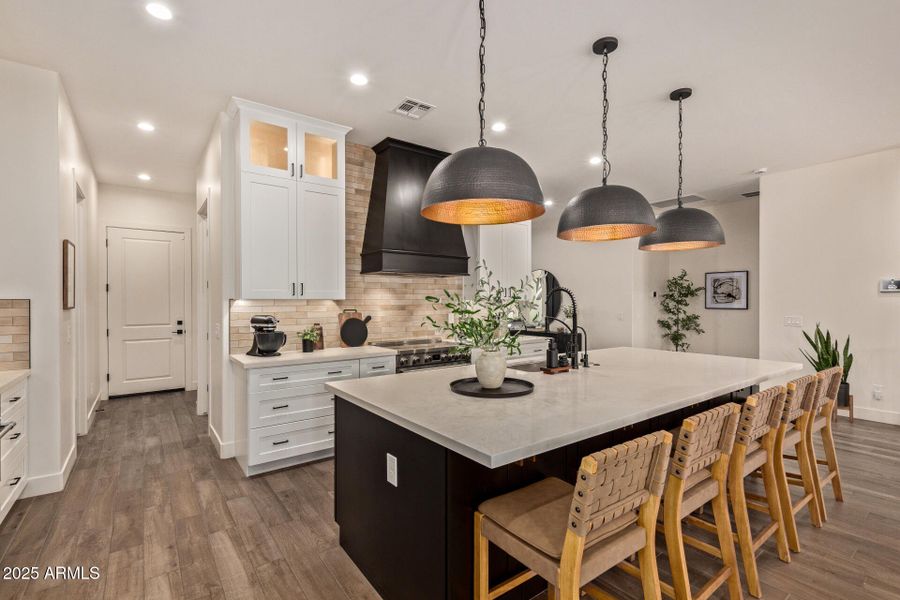 16 - Hummingbird 16 - Hummingbird