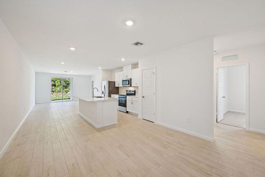 14312 New Dawn Rd (39) 14312 New Dawn Rd (39)