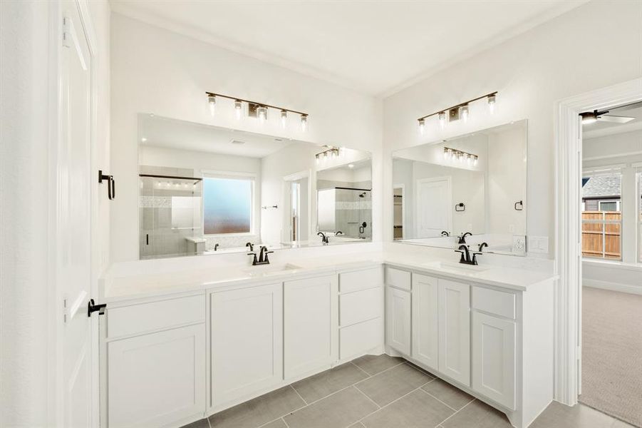 Furnished interior view inside a new home in Rockwood, Mansfield (Image 29).