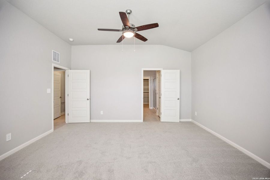 Spacious, unfurnished interior of a new home in Kallison Ranch, San Antonio (Image 20). Spacious, unfurnished interior of a new home in Kallison Ranch, San Antonio (Image 20).