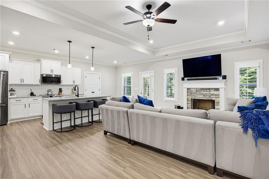 Furnished interior view inside a new home in , Dallas (Image 11).