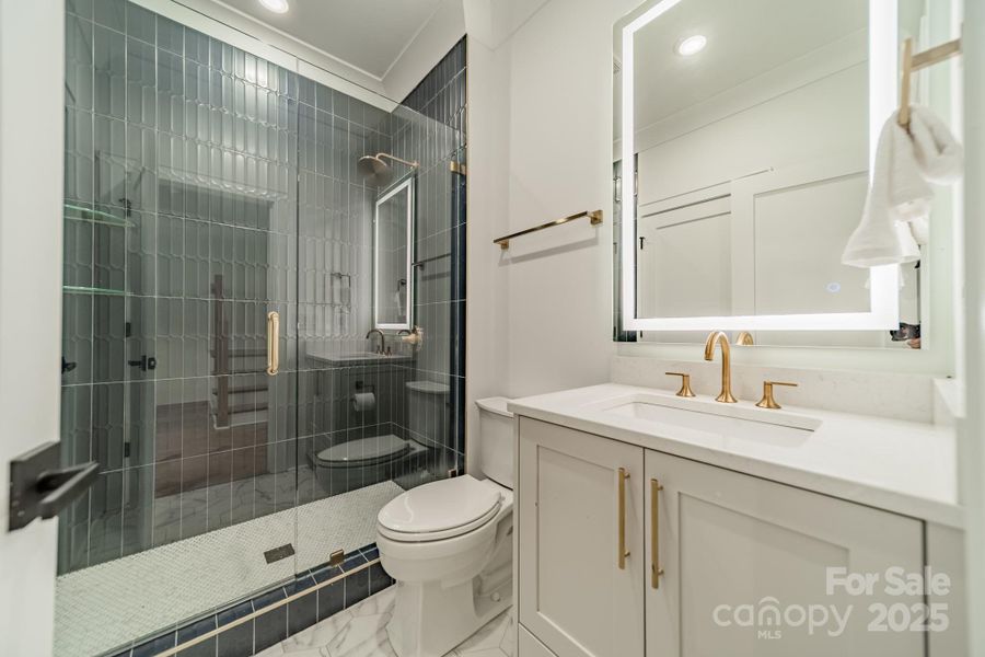 Lower Level Full Bathroom