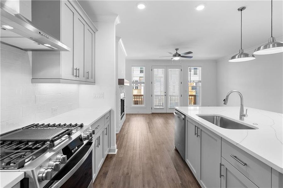 Furnished interior view inside a new home in Evanshire Townhomes, Duluth (Image 11).