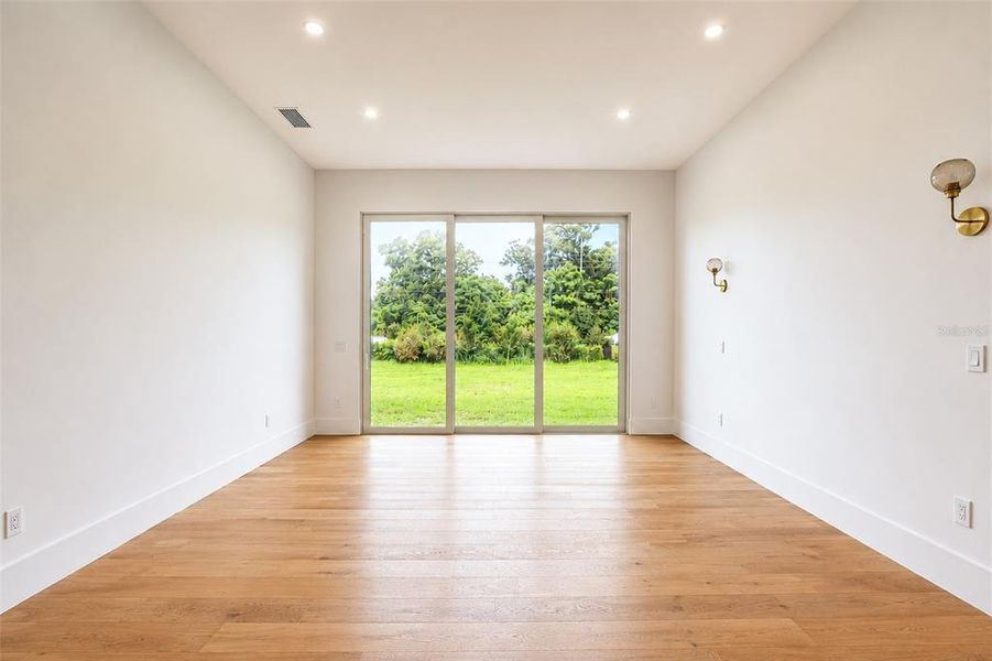 Spacious, unfurnished interior of a new home in , Lake Mary (Image 45). Spacious, unfurnished interior of a new home in , Lake Mary (Image 45).