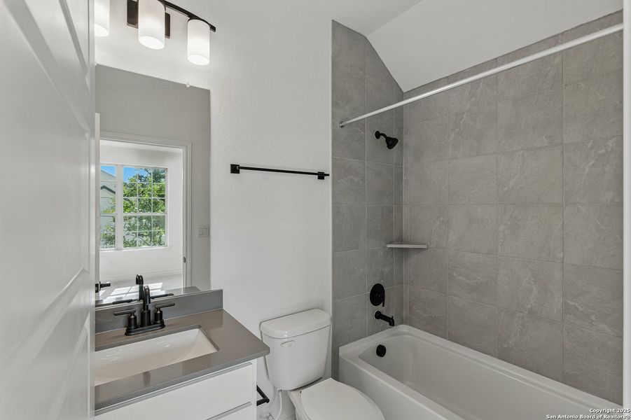 Furnished interior view inside a new home in Davis Ranch, San Antonio (Image 10). Furnished interior view inside a new home in Davis Ranch, San Antonio (Image 10).