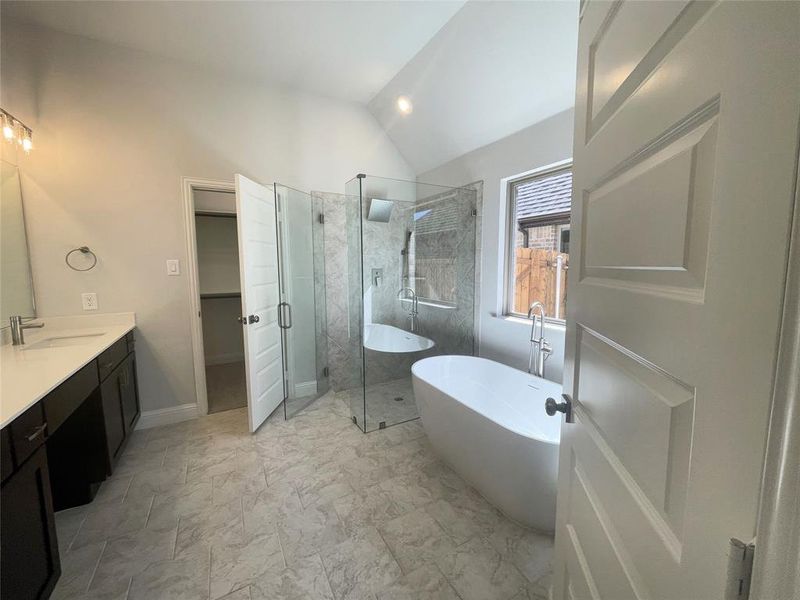 Furnished interior view inside a new home in Mercer Meadows, Royse City (Image 3). Furnished interior view inside a new home in Mercer Meadows, Royse City (Image 3).