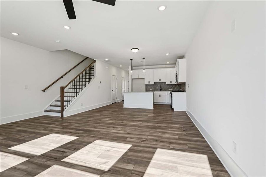 Spacious, unfurnished interior of a new home in Park Vue, Atlanta (Image 39).