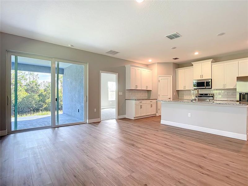 Image 24 of a home in . Image 24 of a home in .