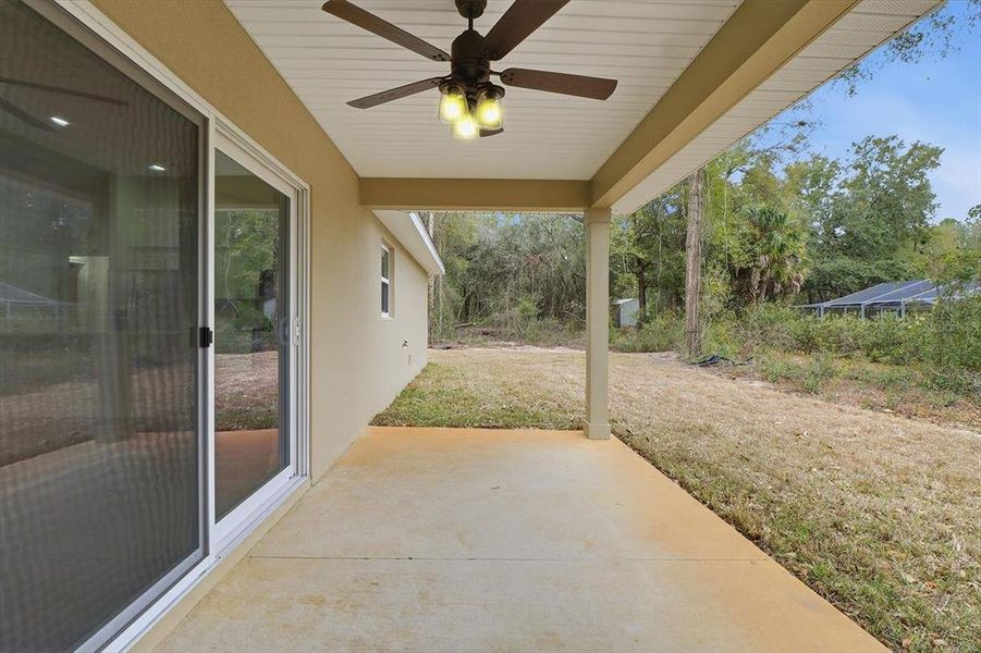 Exterior details and patio area of a home in , Citrus Springs (Image 4). Exterior details and patio area of a home in , Citrus Springs (Image 4).