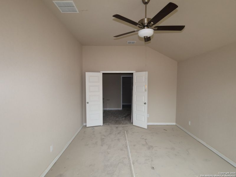 Image 33 of a home in Greenspoint Heights. Image 33 of a home in Greenspoint Heights.