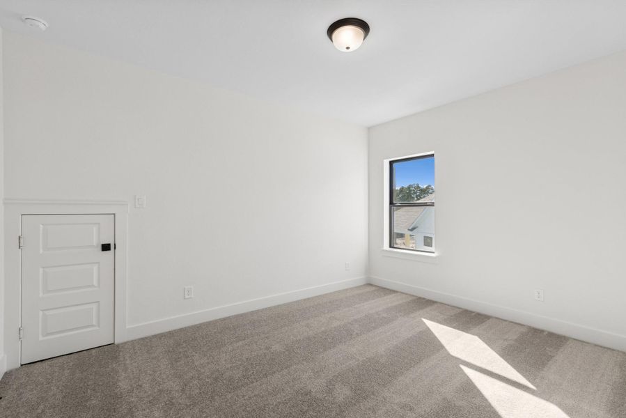 Spacious, unfurnished interior of a new home in ARTAVIA 50' Homesites, Conroe (Image 22).