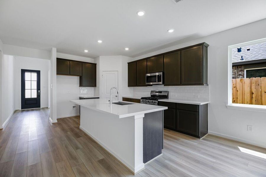 1123 Buffalo Run ~ Ready Now