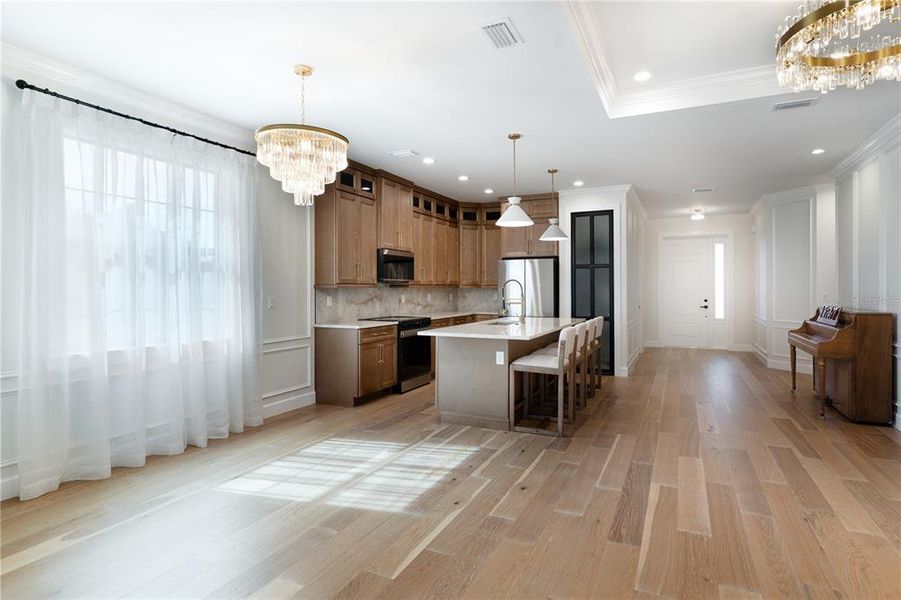 Furnished interior view inside a new home in , Port Charlotte (Image 30).