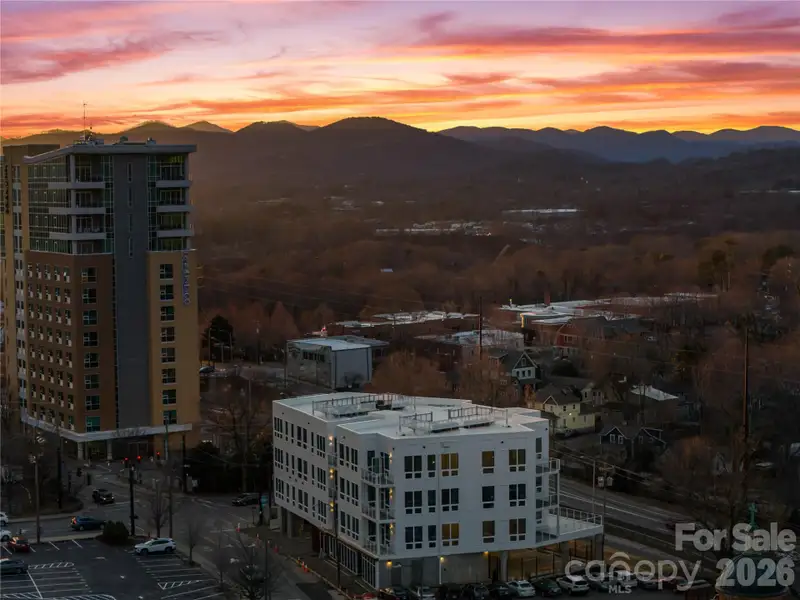 Condo located in Asheville, NC showcasing its design and architecture (Image 4).
