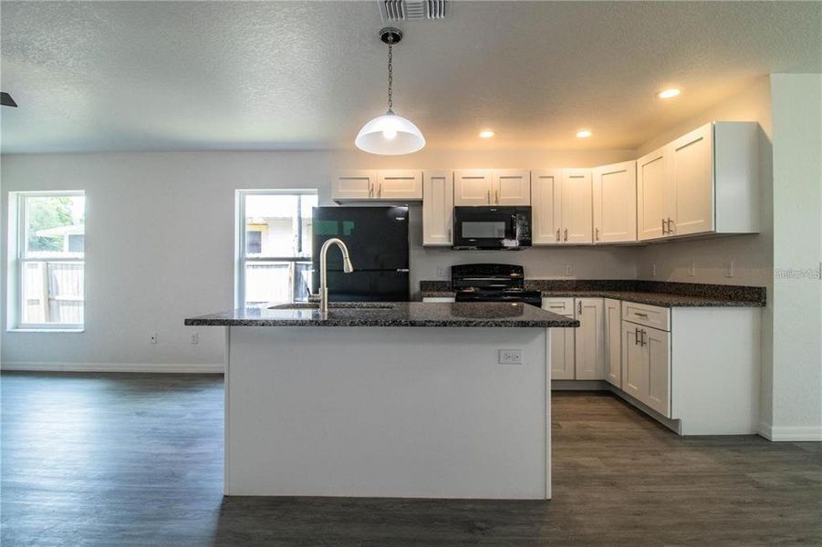 Furnished interior view inside a new home in , Lakeland (Image 7).