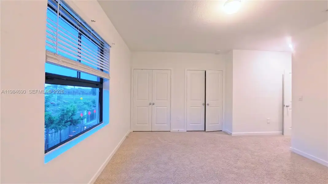 Spacious, unfurnished interior of a new home in , Florida City (Image 38).