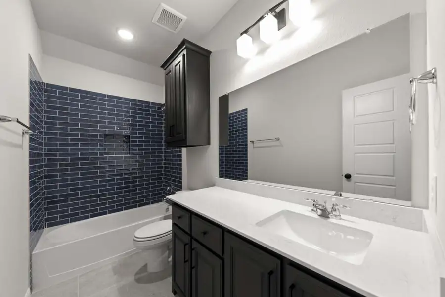 Furnished interior view inside a new home in Sutton Fields, Celina (Image 11).