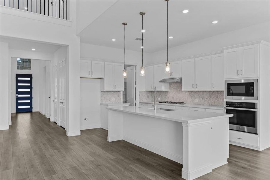 419 Chatham Street ~ Ready Now! 419 Chatham Street ~ Ready Now!