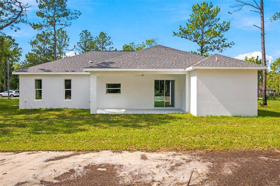 Exterior details and patio area of a home in , Dunnellon (Image 22). Exterior details and patio area of a home in , Dunnellon (Image 22).