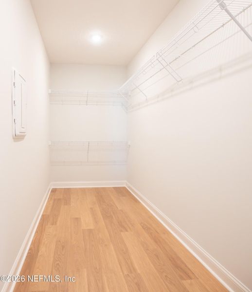 Spacious, unfurnished interior of a new home in , St. Augustine (Image 22).