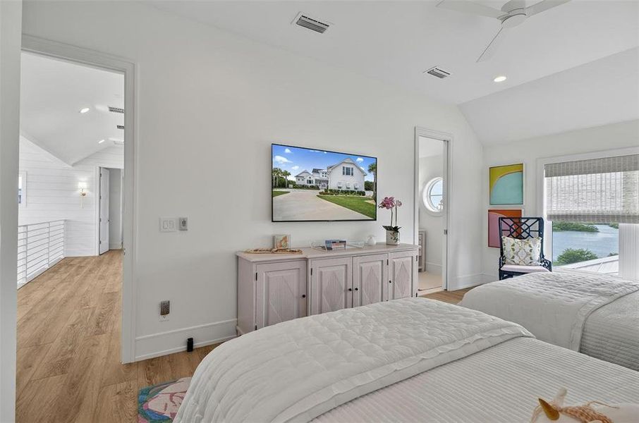 Furnished interior view inside a new home in , St. Augustine (Image 46).