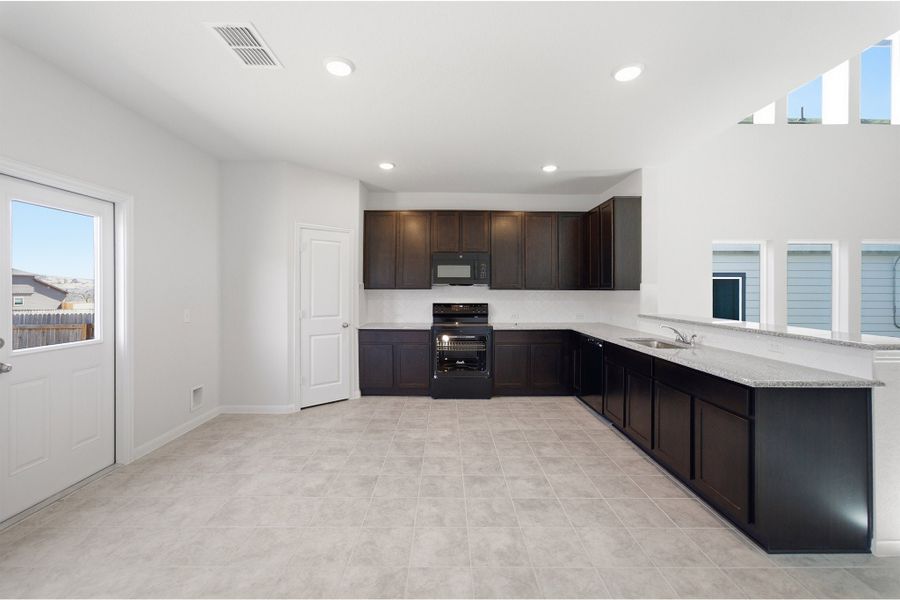 Furnished interior view inside a new home in Laurel Vistas, San Antonio (Image 6).