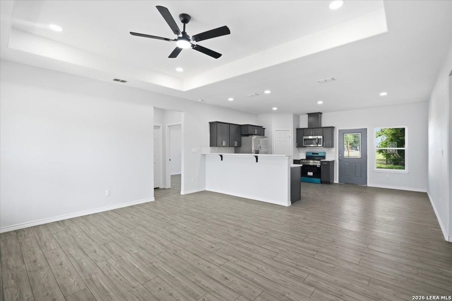 Spacious, unfurnished interior of a new home in , Beeville (Image 28).