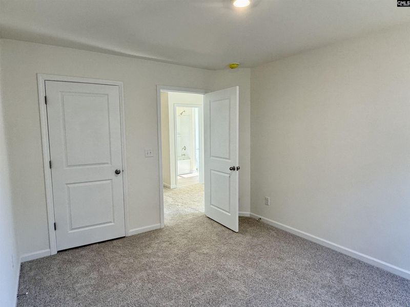 Spacious, unfurnished interior of a new home in Boykin Hills, Chapin (Image 21). Spacious, unfurnished interior of a new home in Boykin Hills, Chapin (Image 21).