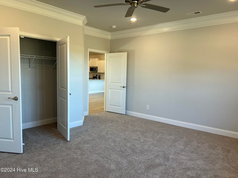 Image 4 of a home in Waverly Place.