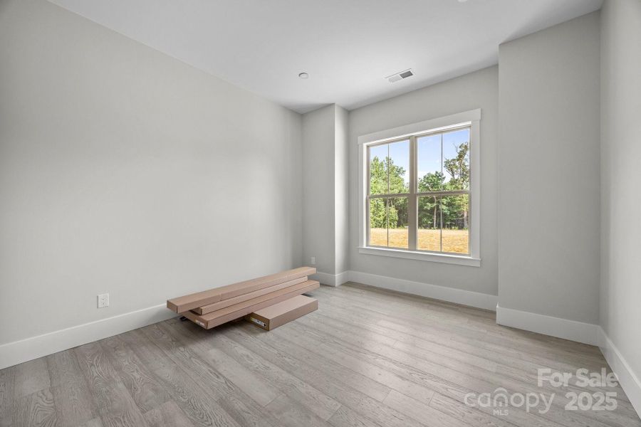 Furnished interior view inside a new home in , Peachland (Image 28). Furnished interior view inside a new home in , Peachland (Image 28).