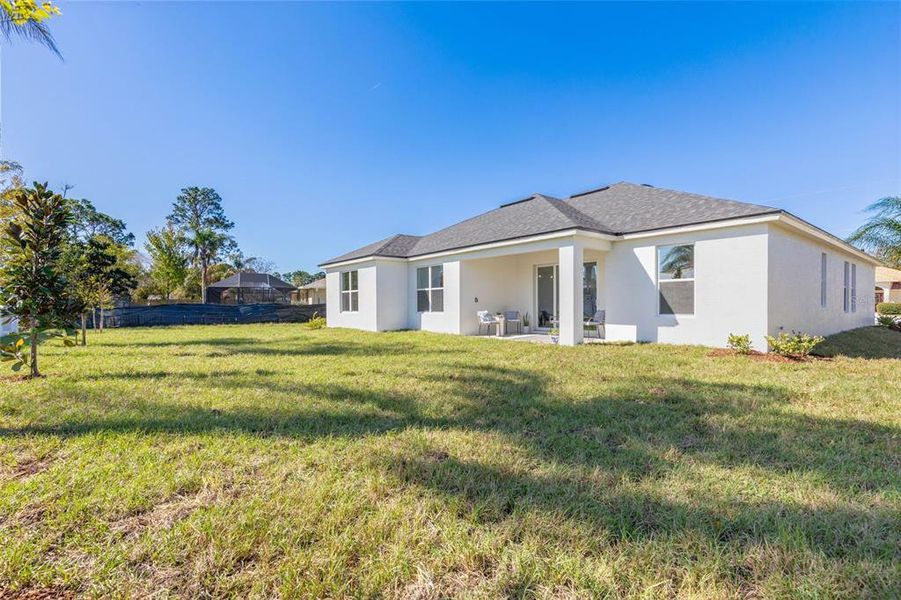 Exterior details and patio area of a home in , Palm Coast (Image 4).