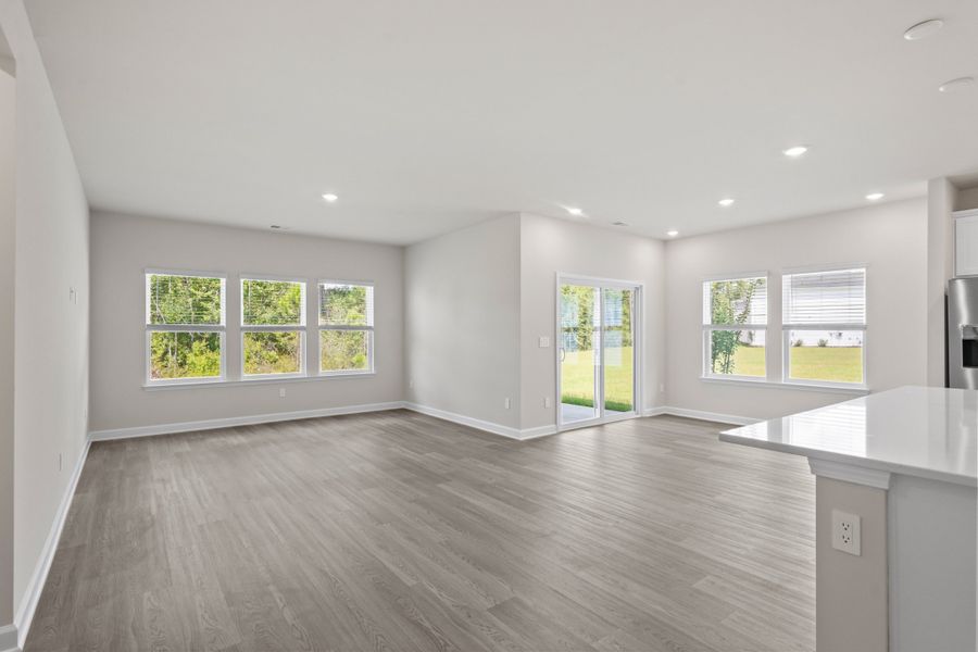 Spacious, unfurnished interior of a new home in Cypress Ridge - The Coastline Series, Longs (Image 14).