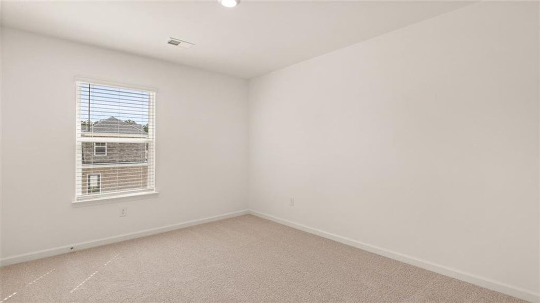 Spacious, unfurnished interior of a new home in , Loganville (Image 21).