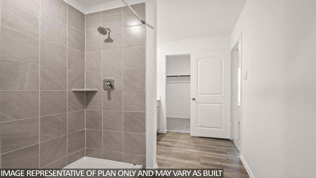 Image 14 of a home in Venetian Pines.